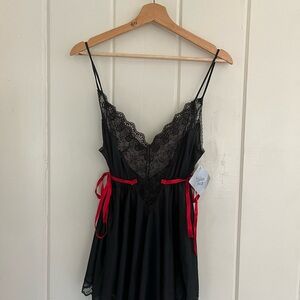 NWT 60’s Black Satin Teddy Set